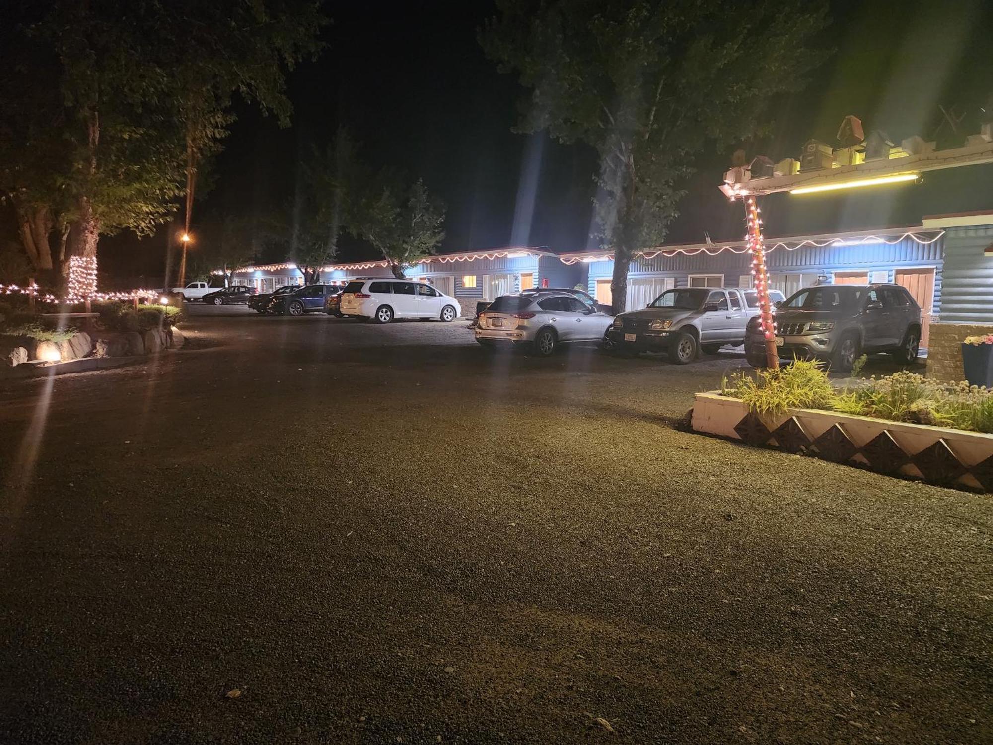 Toiyabe Motel Walker