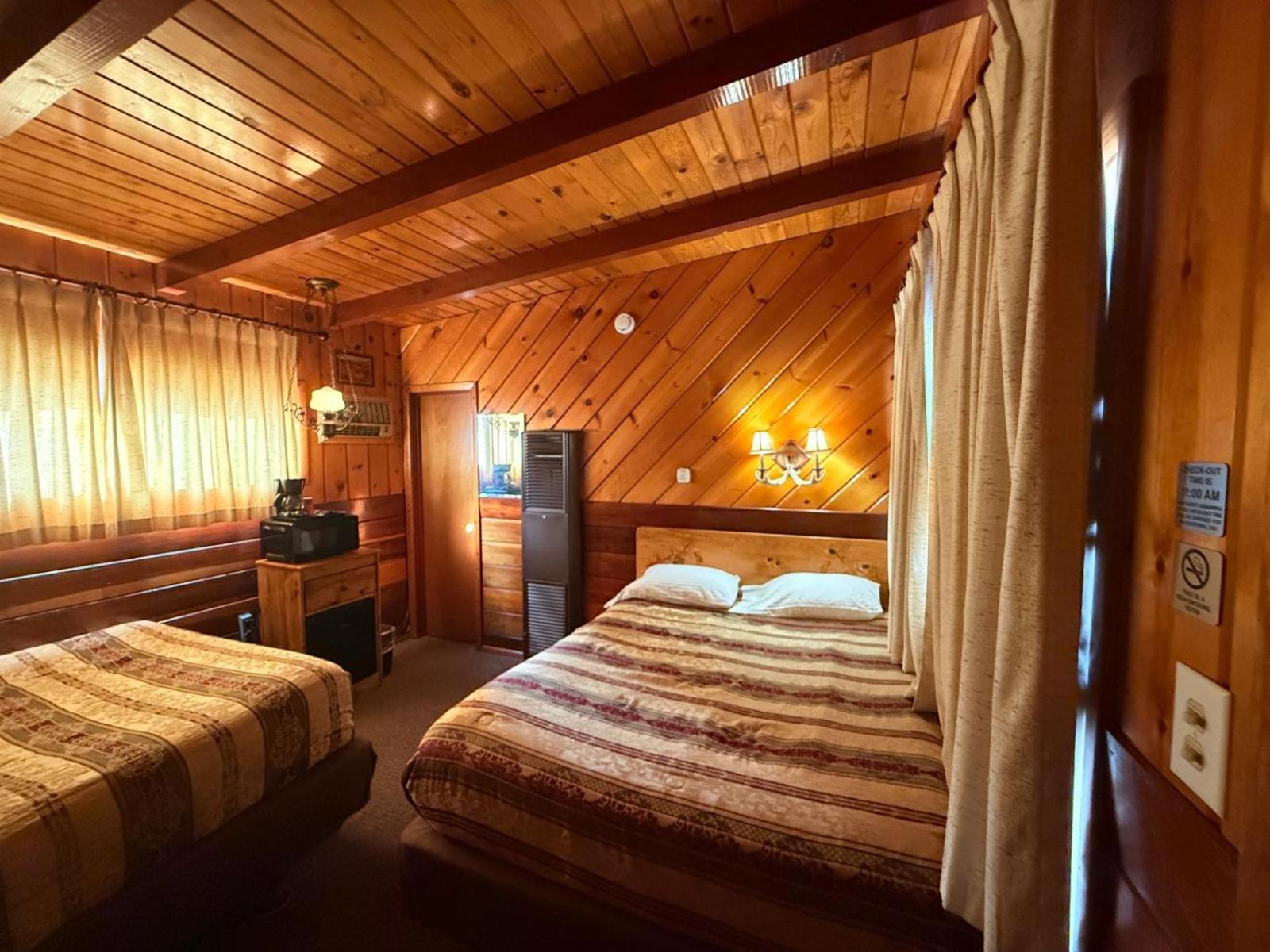 Toiyabe Motel Walker