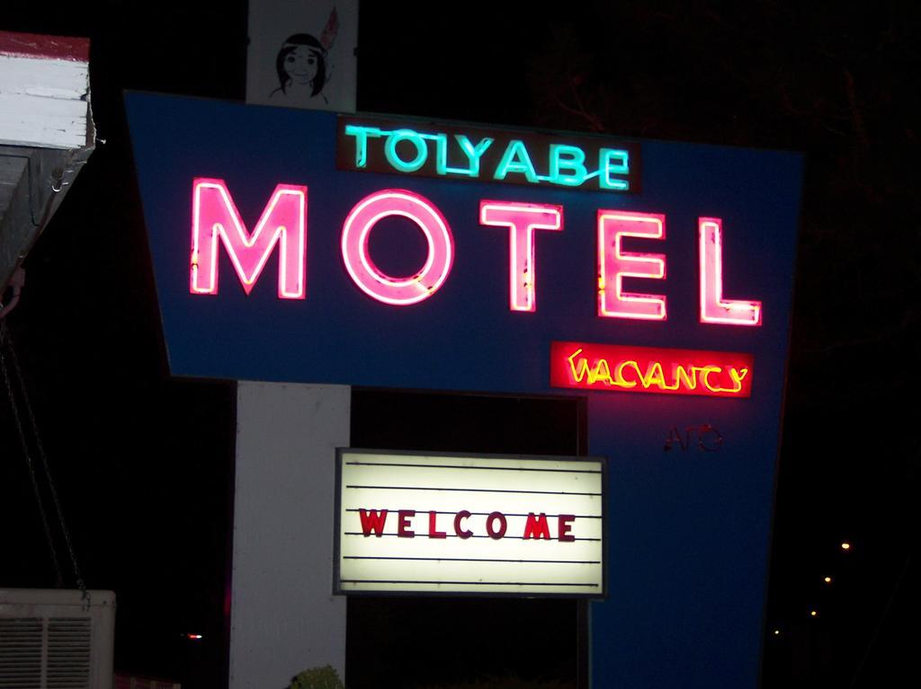 Toiyabe Motel Walker
